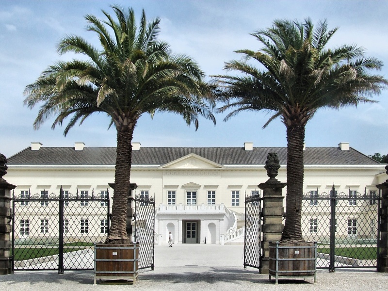 Schloss Herrenhausen im Barockgarten Hannover Herrenhausen