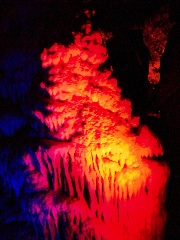 Illumination der Dechenhöhle im Sauerland